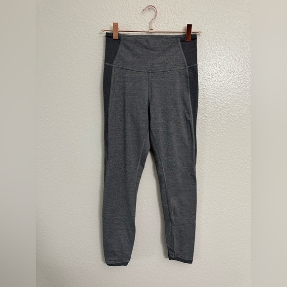 Lululemon Featherlight Tight Heathered Black - Picture 3 of 9